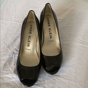 Anne Klein Pumps